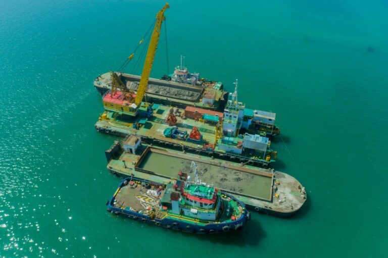 Design Considerations for Building a Stable and Efficient Dredging Platform